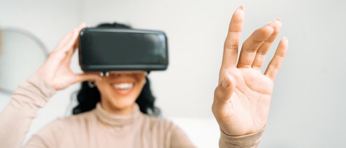 woman using haptic vision technology