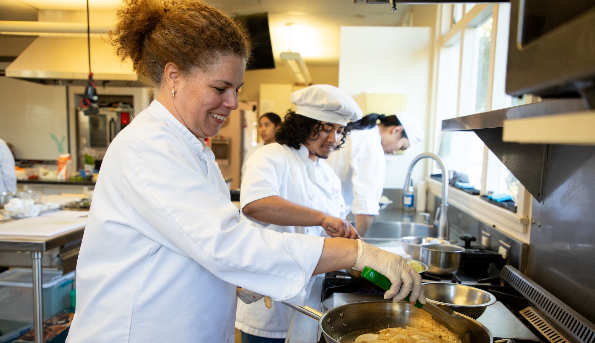 mpc hospitality students in culinary class